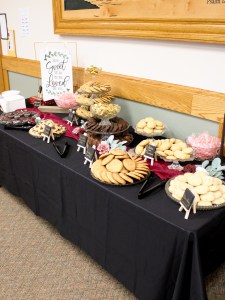 snickerdoodles, peanut butter cookies, white chip macadamia