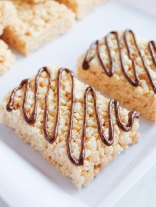 chocolate drizzled rice krispies treats