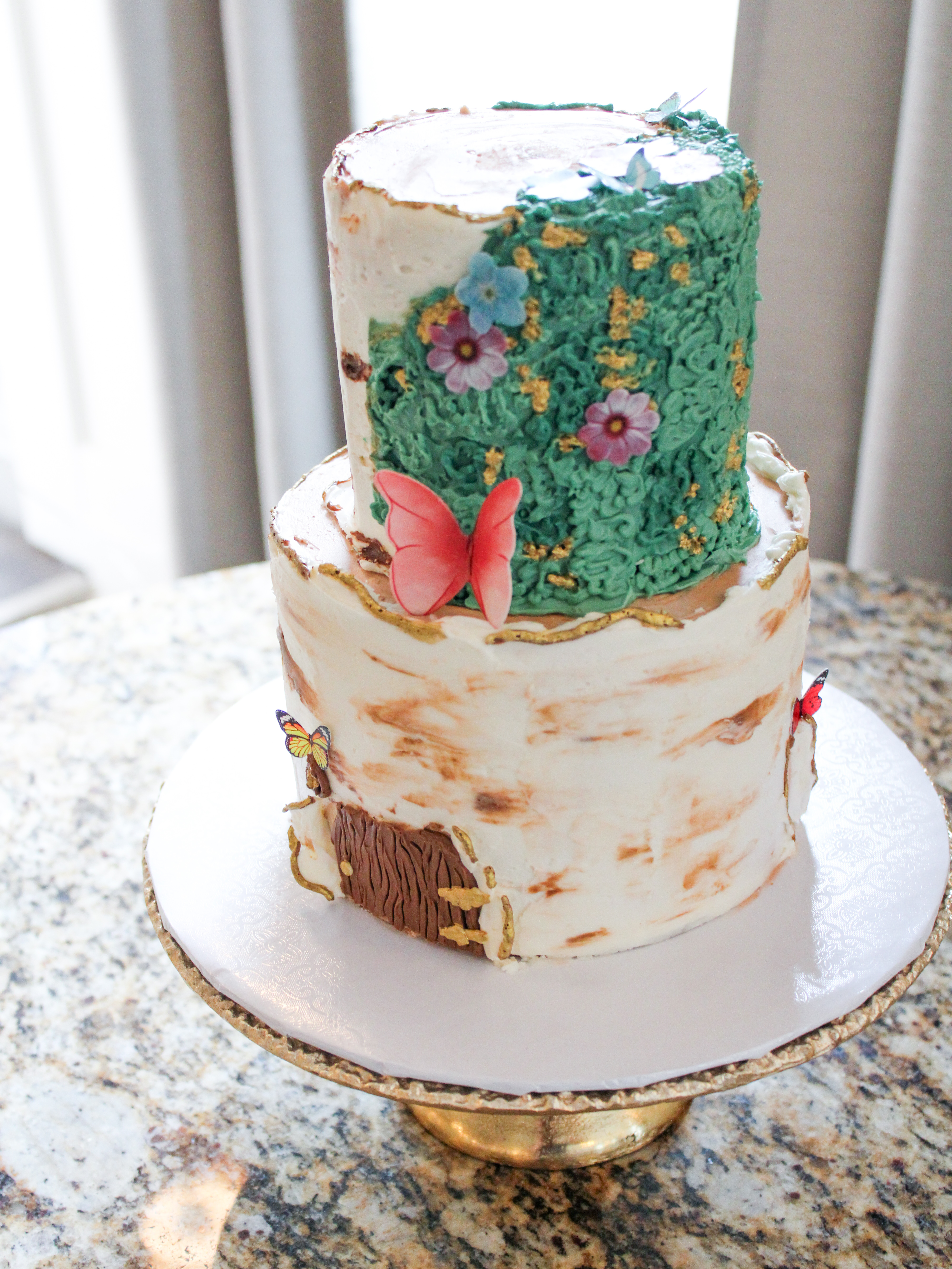 fairy inspired wedding cake